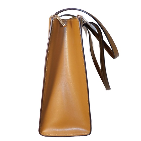 Coach Nina Carryall Tote - Light Saddle with gold metal accents - Picture 8 of 14